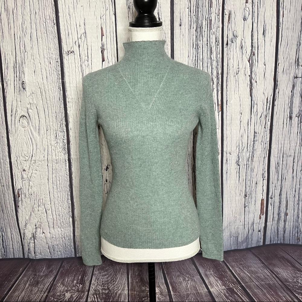Margaret O’Leary 100% Cashmere Long sleeve lightweight sweater extra small XS